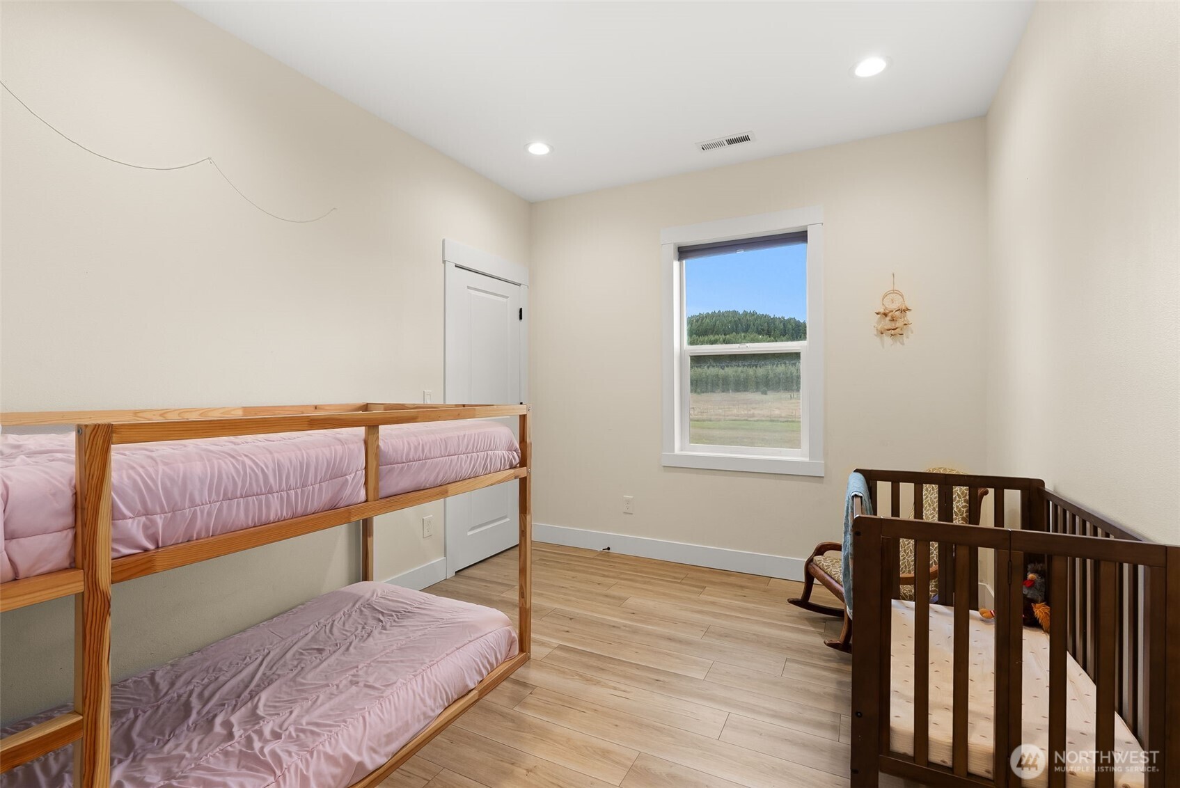 283 Tennessee Road , Winlock, WA 98596