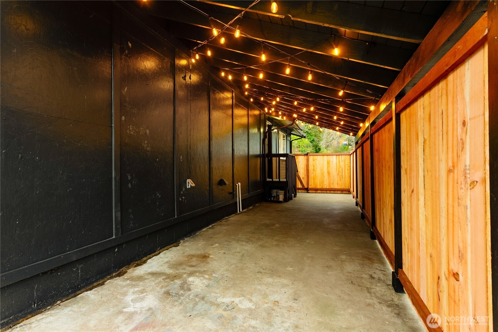 912 Austin Avenue , Port Orchard, WA 98366