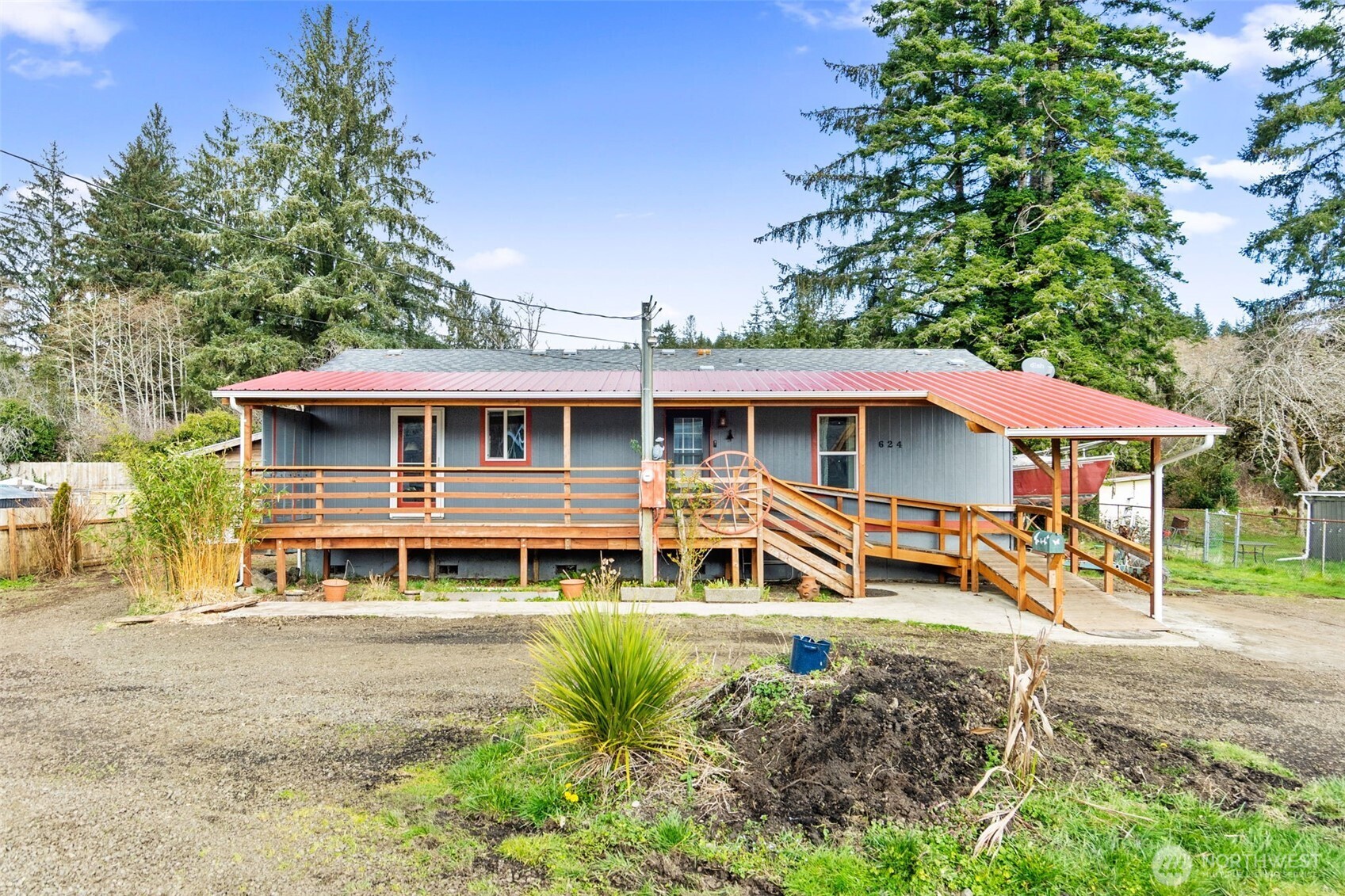 624 Fir Street , Hoquiam, WA 98550
