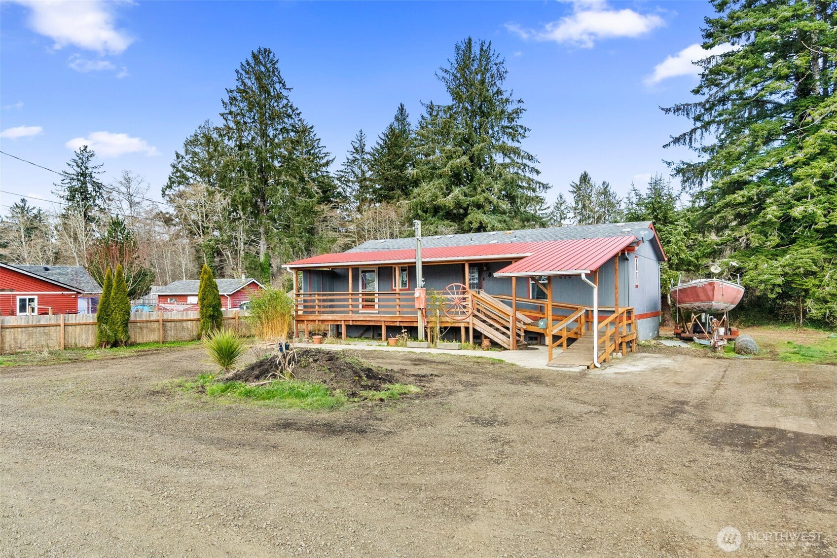 624 Fir Street , Hoquiam, WA 98550