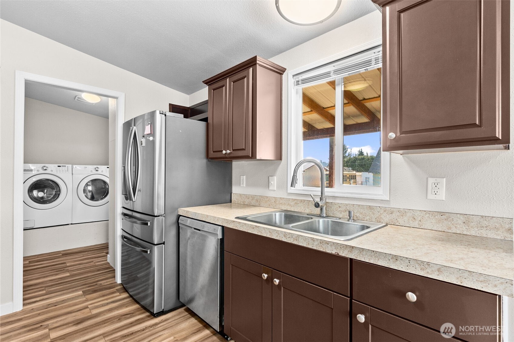 624 Fir Street , Hoquiam, WA 98550