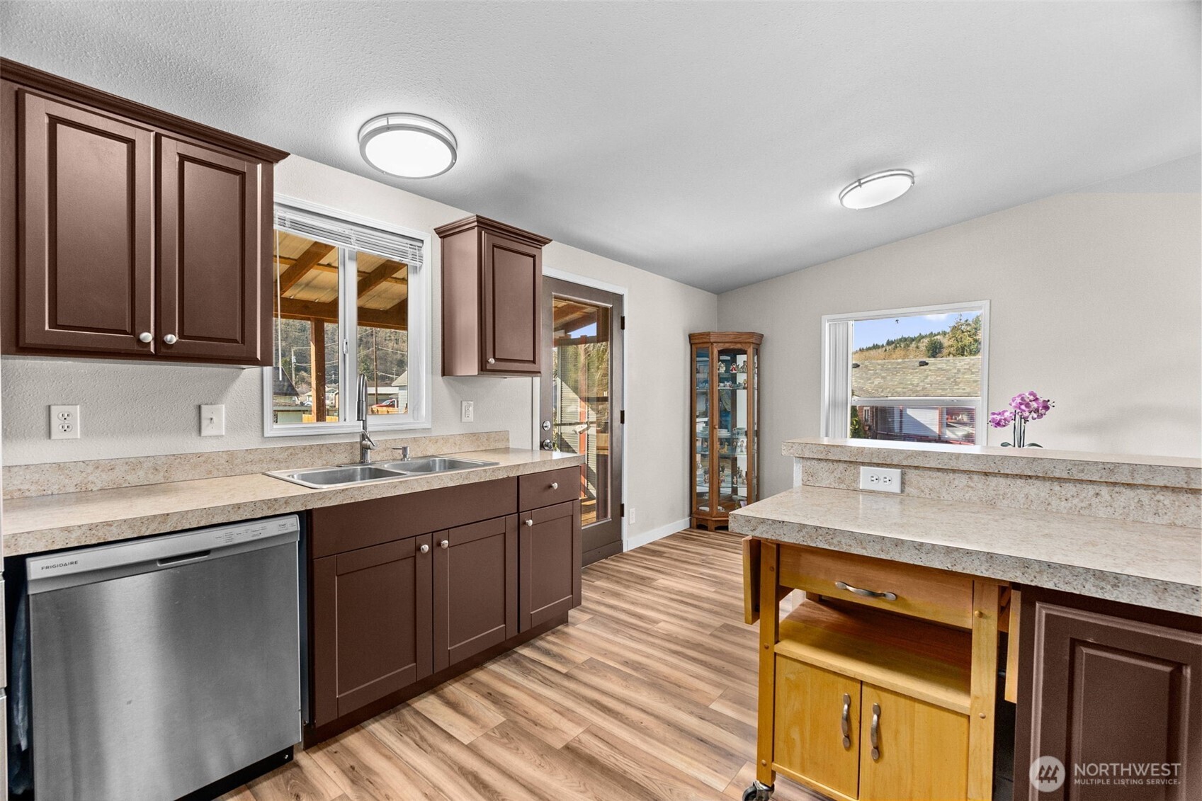 624 Fir Street , Hoquiam, WA 98550