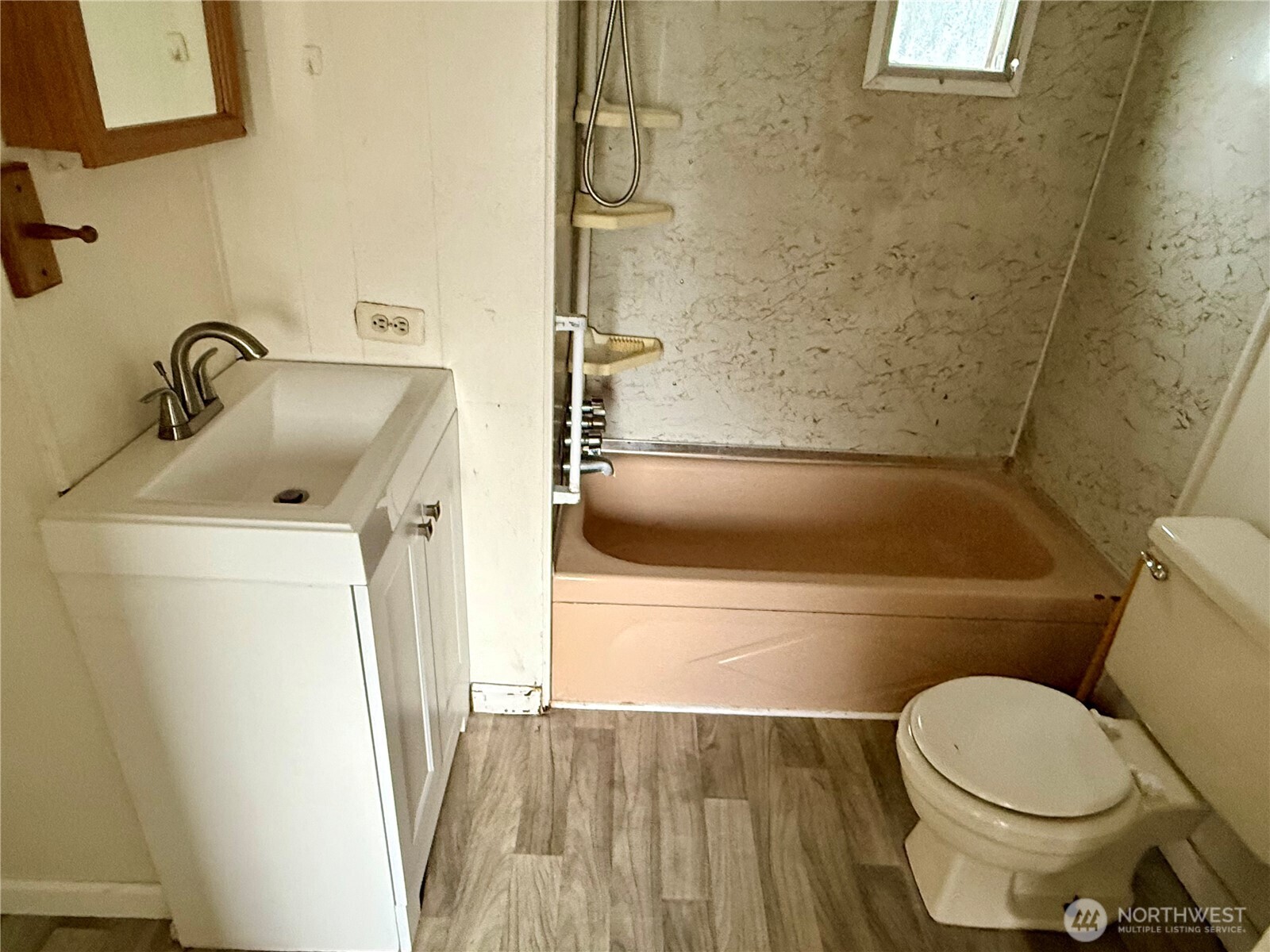 1623 Cooper Street S, Westport, WA 98595