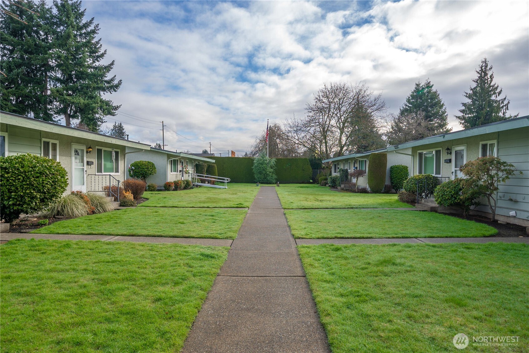 1100 7th Avenue SE #8, Puyallup, WA 98372