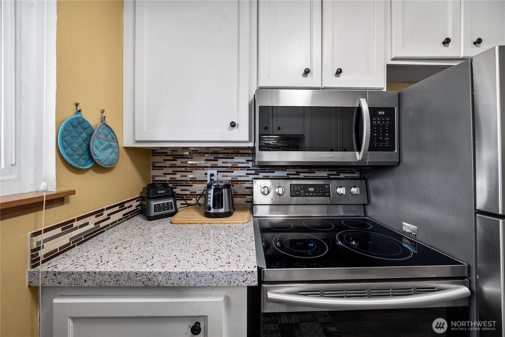 1100 7th Avenue SE #8, Puyallup, WA 98372