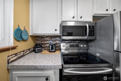 1100 7th Avenue SE #8, Puyallup, WA 98372 - Photo 7