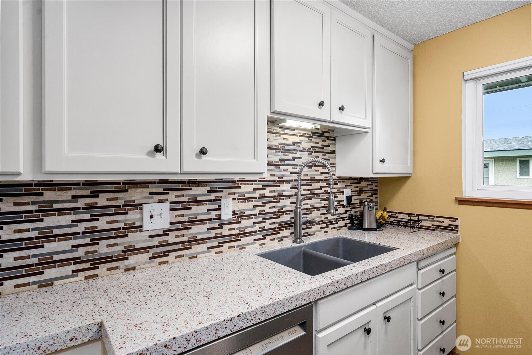 1100 7th Avenue SE #8, Puyallup, WA 98372