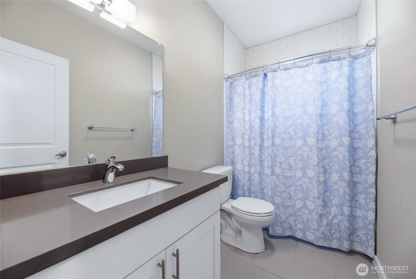 1234 Lincoln Avenue #B, Enumclaw, WA 98022