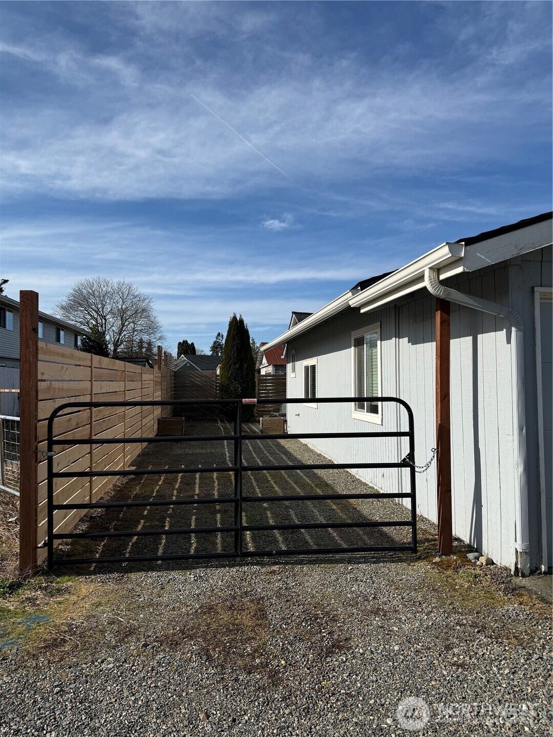 1234 Lincoln Avenue #B, Enumclaw, WA 98022