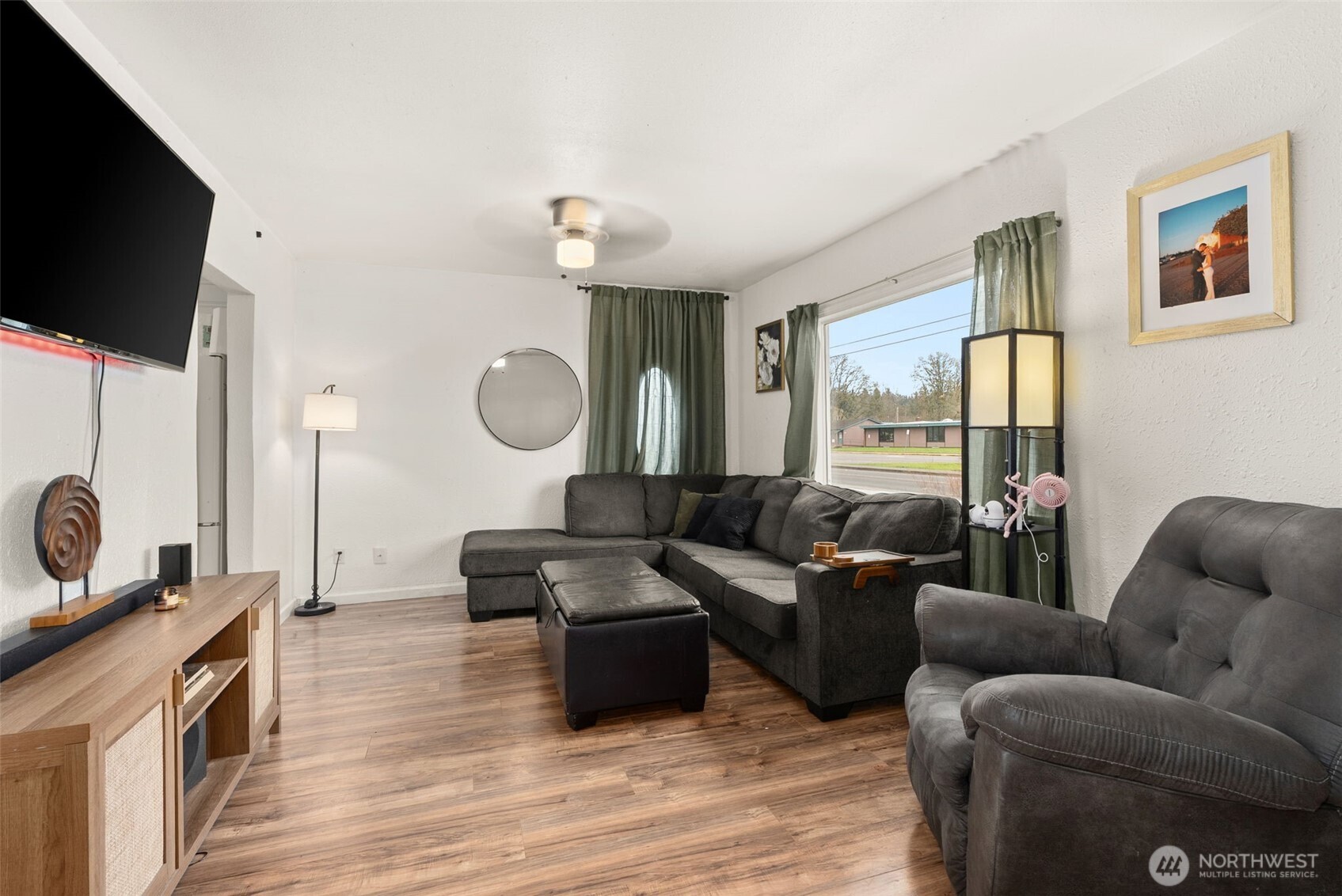 2046 SW Salsbury Ave , Chehalis, WA 98532