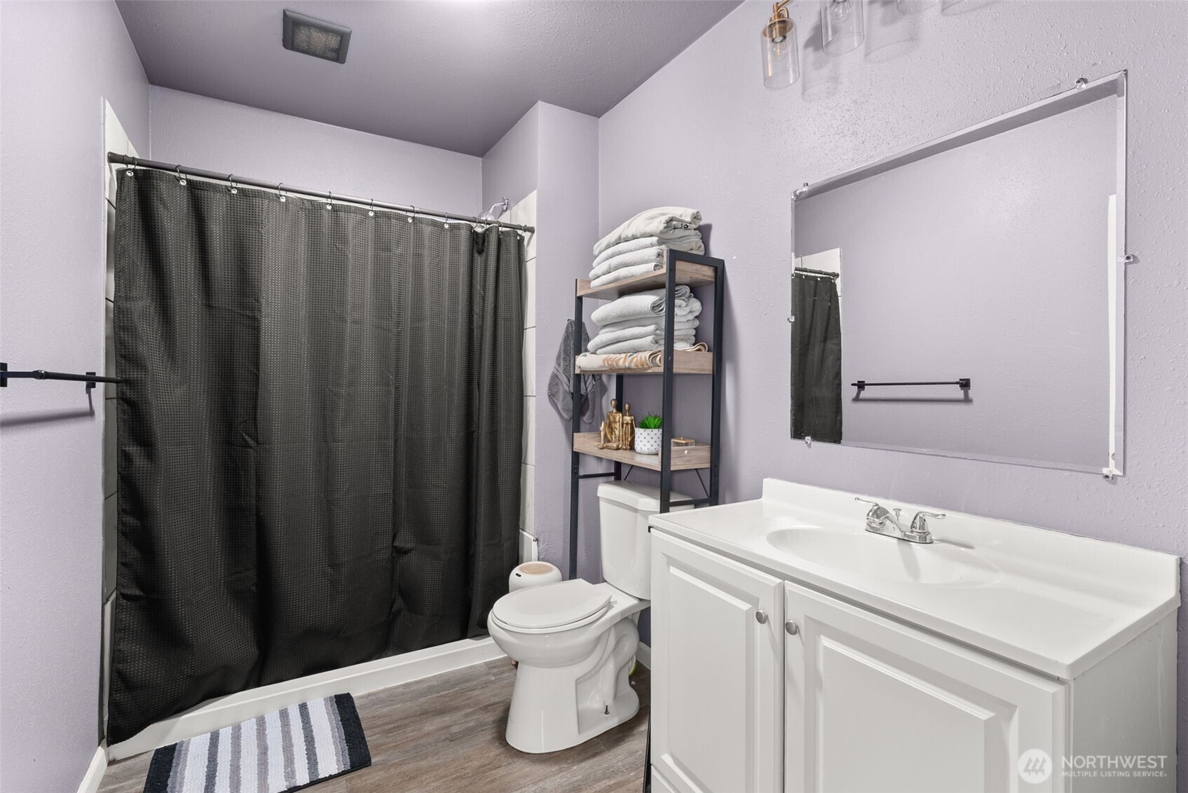 2046 SW Salsbury Ave , Chehalis, WA 98532