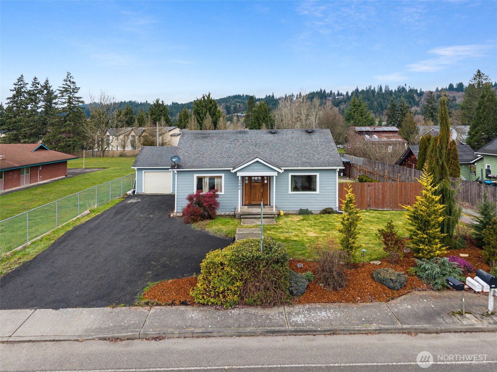 2046 SW Salsbury Ave , Chehalis, WA 98532