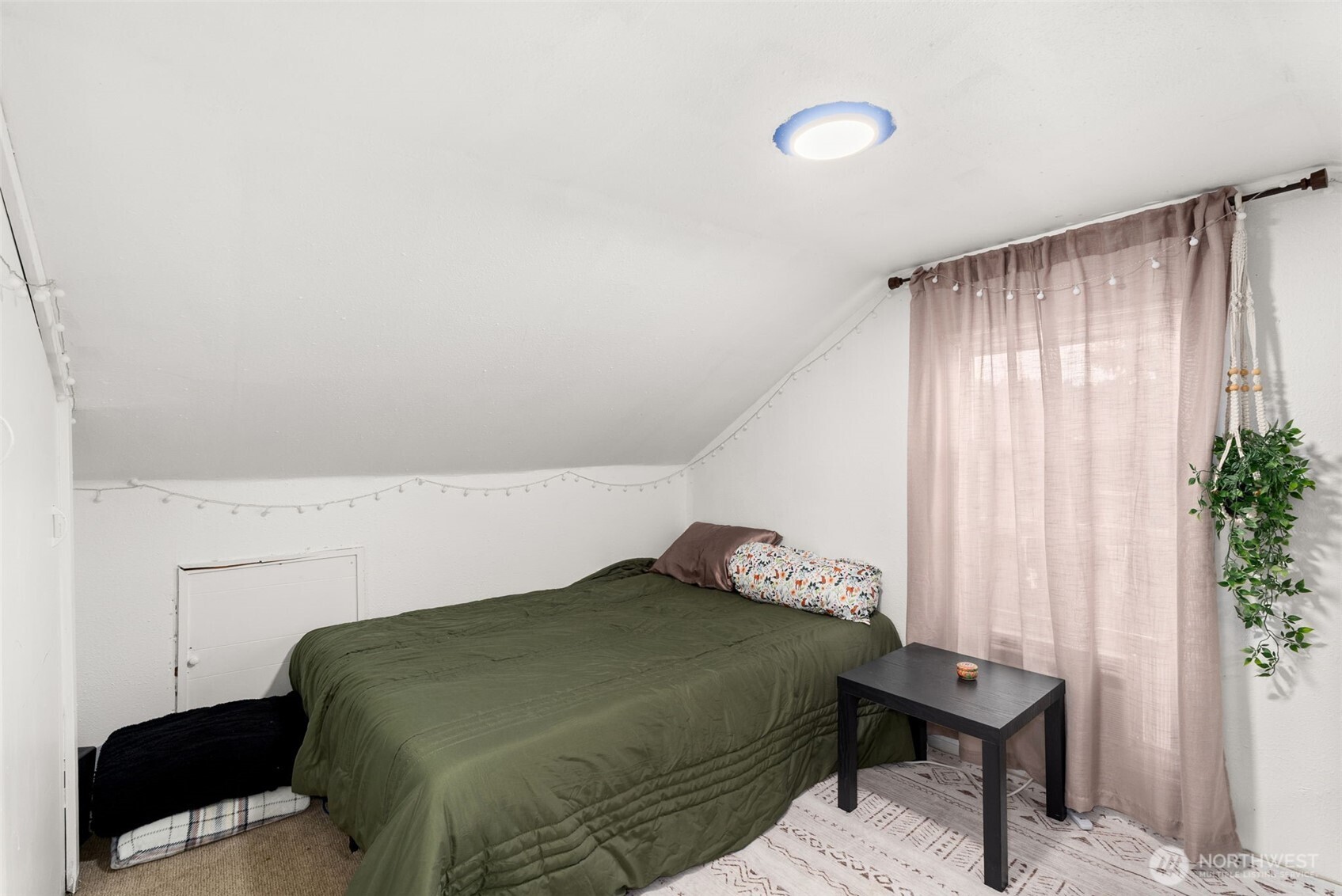 2046 SW Salsbury Ave , Chehalis, WA 98532