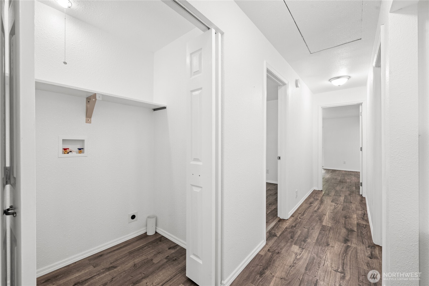 2693 State Rt 101 , Ilwaco, WA 98624