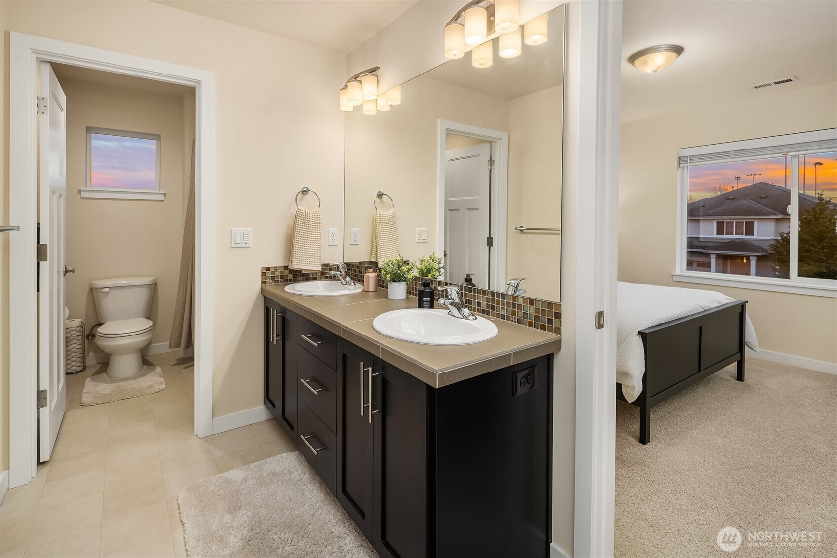 12974 SE 288th Place , Auburn, WA 98092