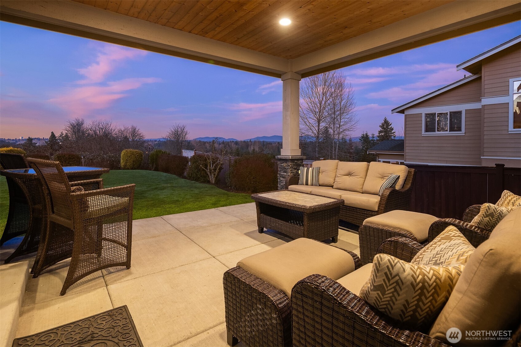 12974 SE 288th Place , Auburn, WA 98092