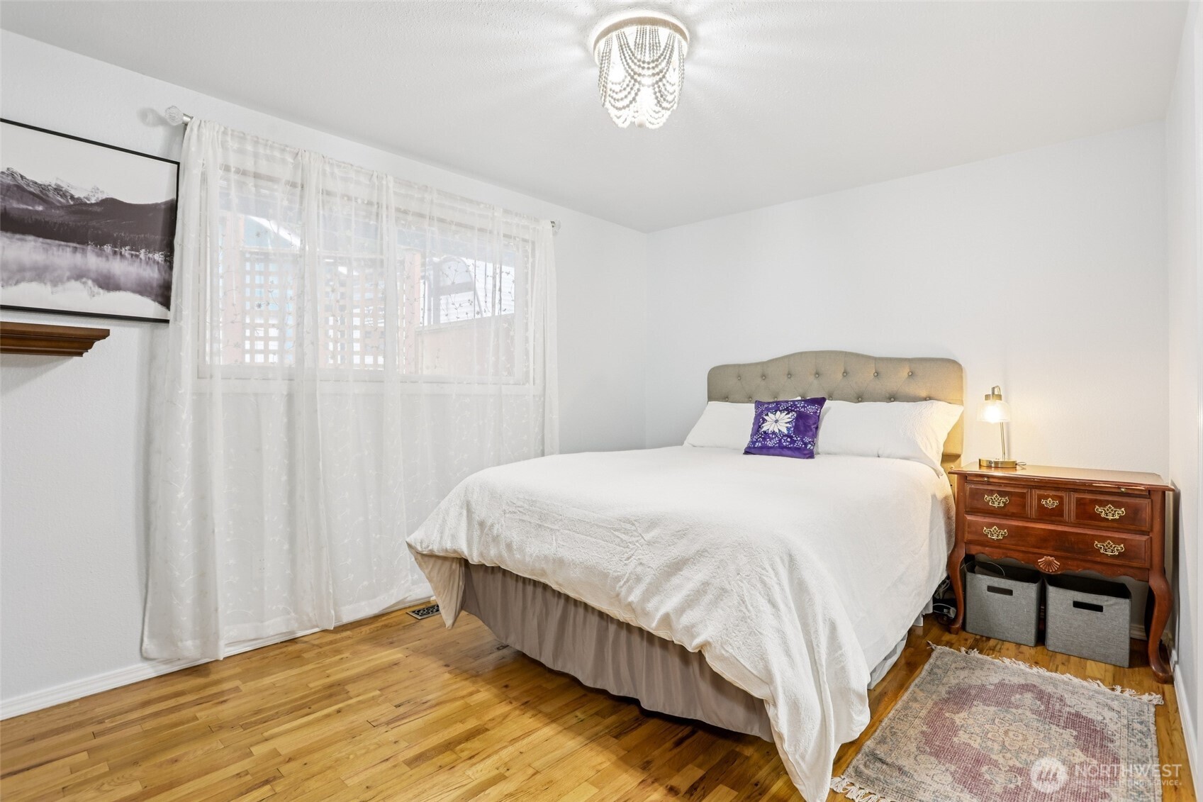 18917 76th Avenue W, Lynnwood, WA 98036