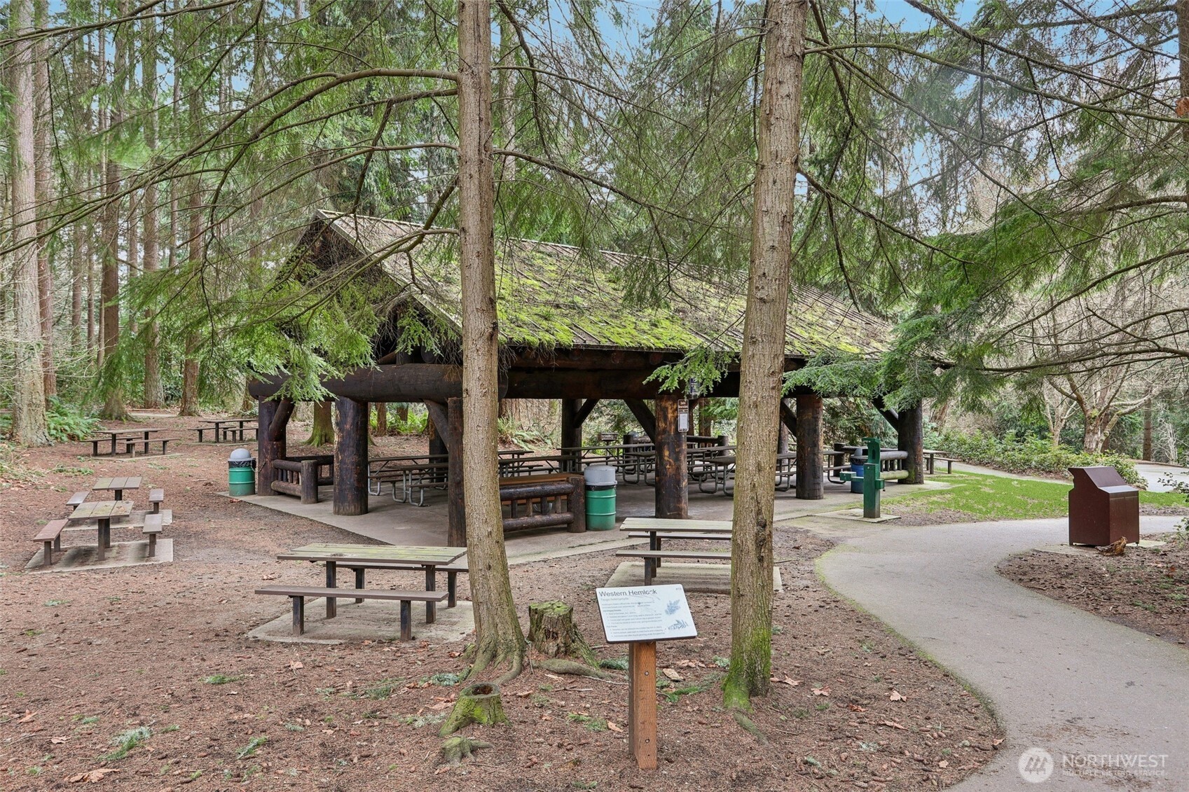 18917 76th Avenue W, Lynnwood, WA 98036