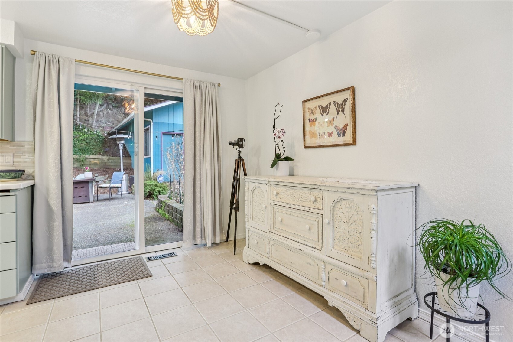 18917 76th Avenue W, Lynnwood, WA 98036