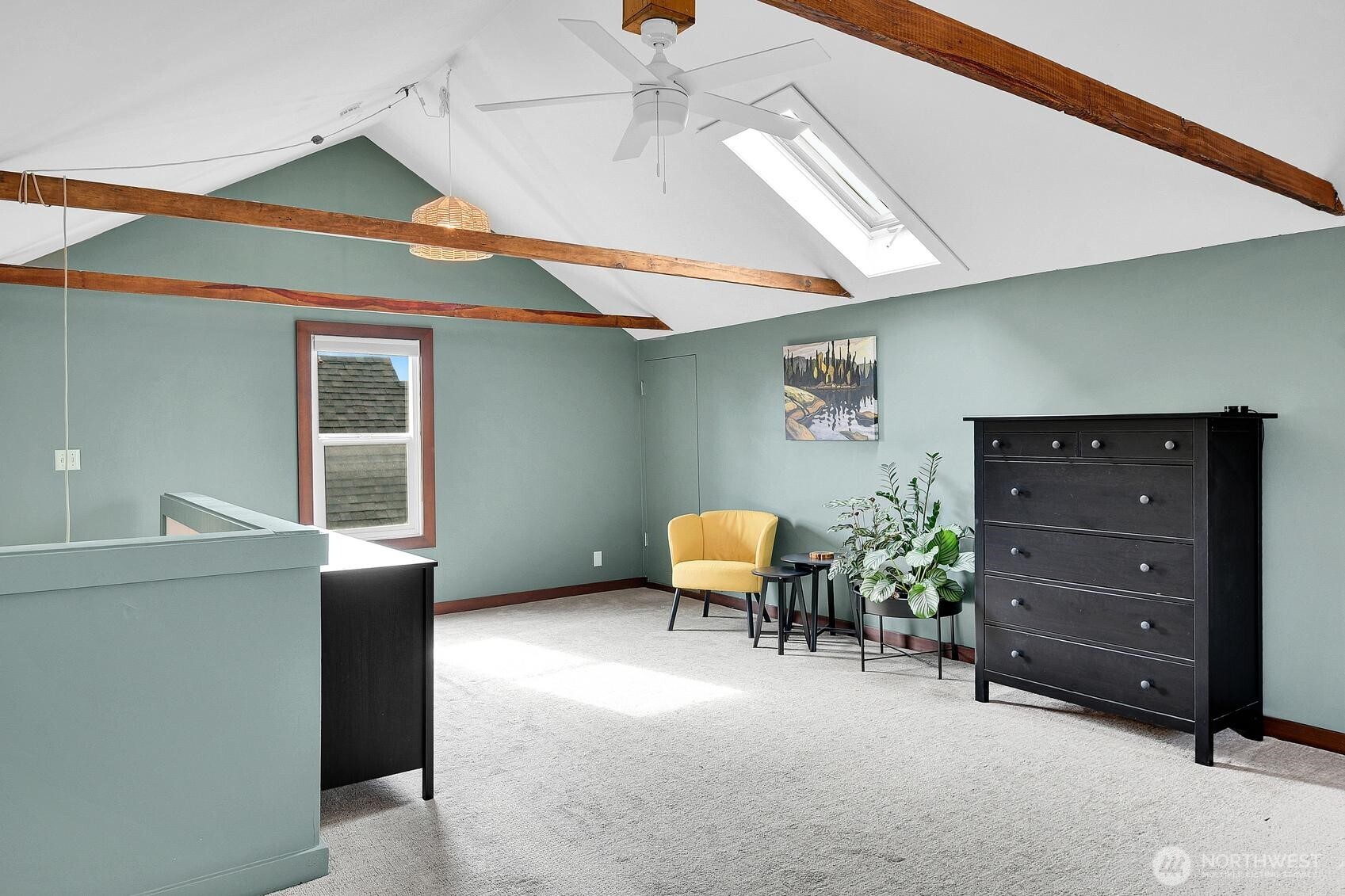 4738 35th Avenue NE, Seattle, WA 98105