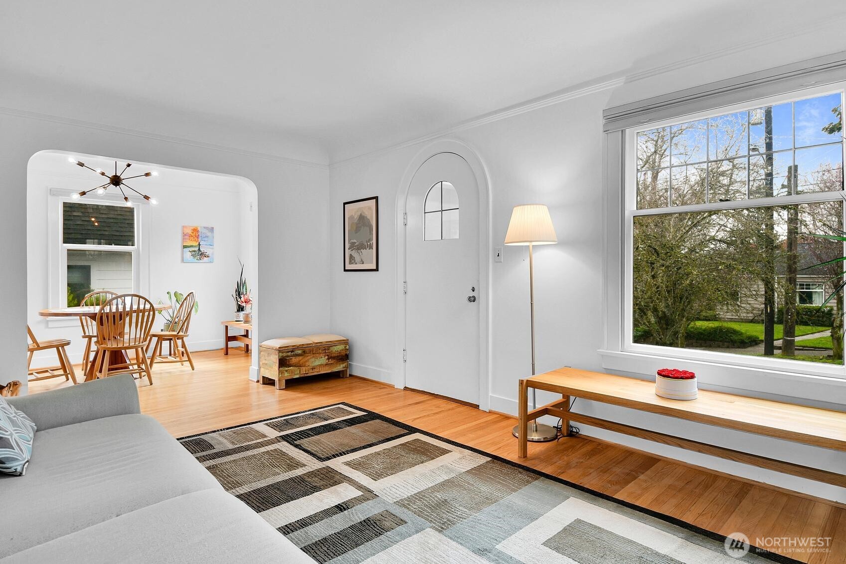 4738 35th Avenue NE, Seattle, WA 98105