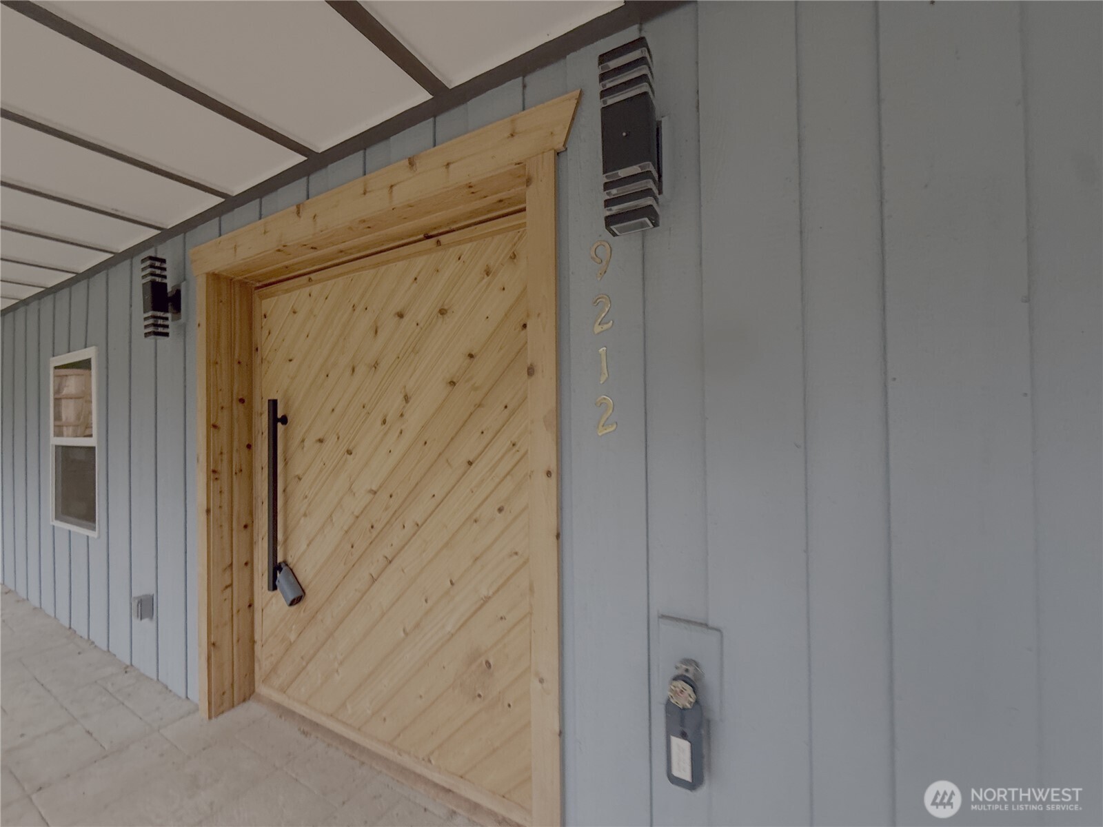 9212 SW 274th Street , Vashon, WA 98070