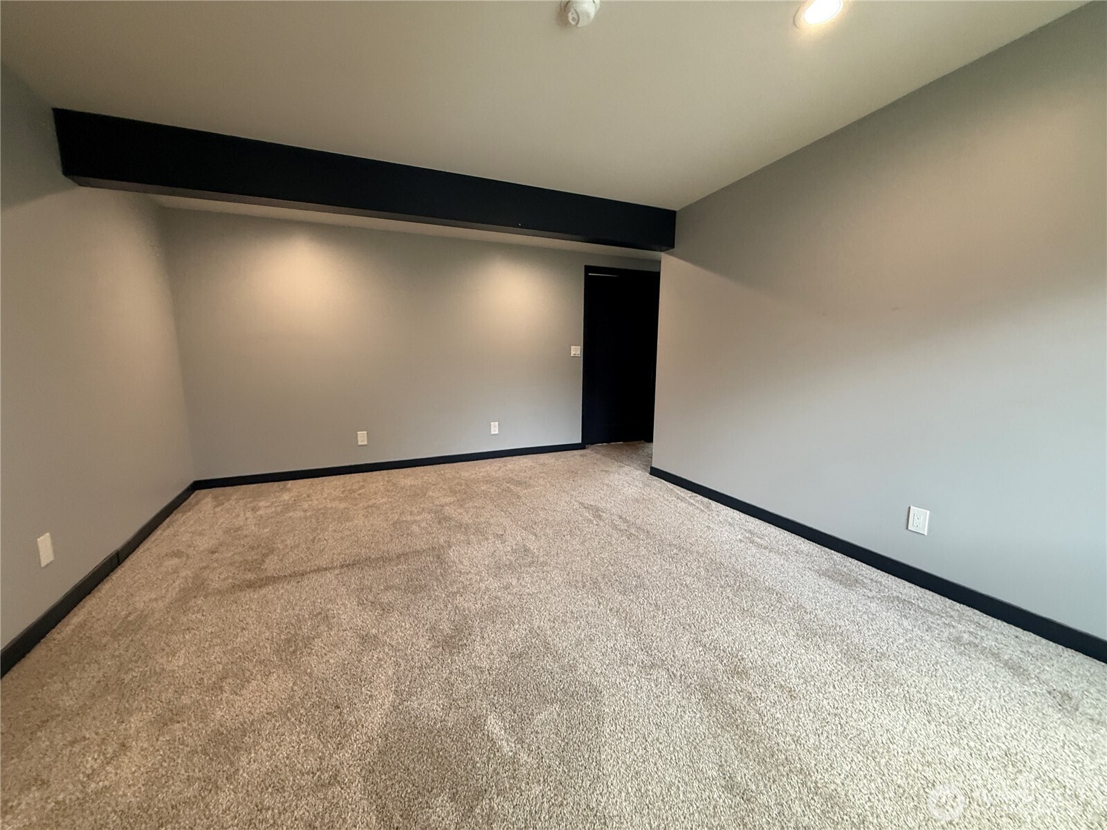 9212 SW 274th Street , Vashon, WA 98070