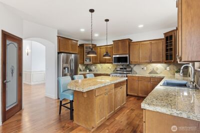 14811 239th Place SE, Snohomish, WA 98296 - Photo 6