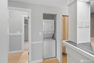 9416 1st Avenue NE #305, Seattle, WA 98115 - Photo 16