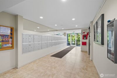 9416 1st Avenue NE #305, Seattle, WA 98115 - Photo 18