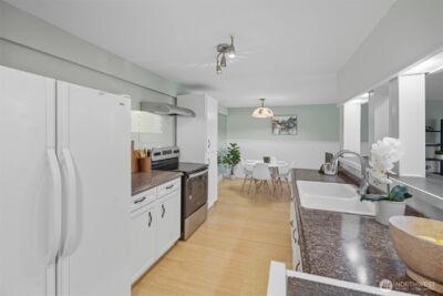 9416 1st Avenue NE #305, Seattle, WA 98115 - Photo 28