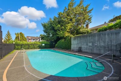 9416 1st Avenue NE #305, Seattle, WA 98115 - Photo 3