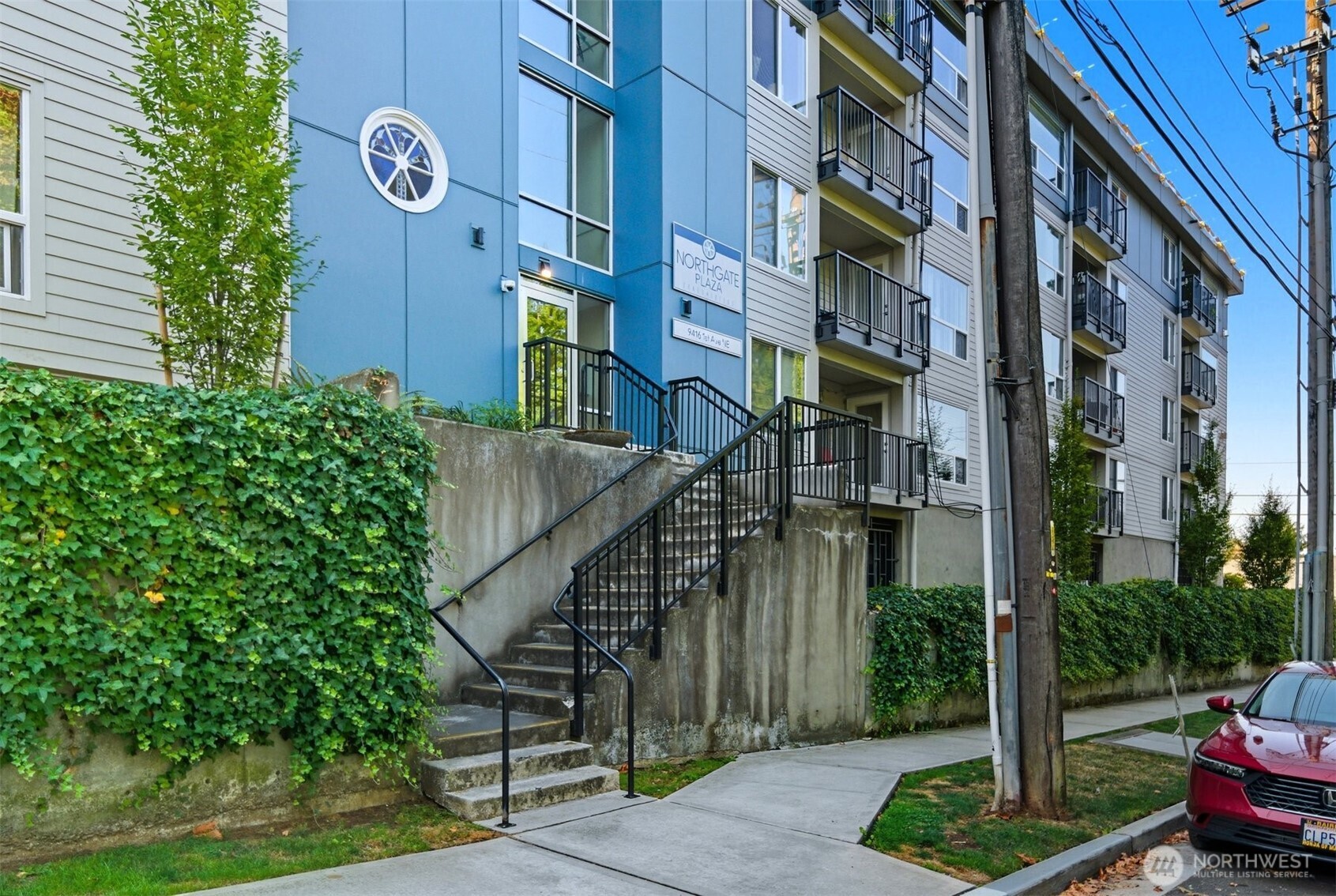 9416 1st Avenue NE #305, Seattle, WA 98115