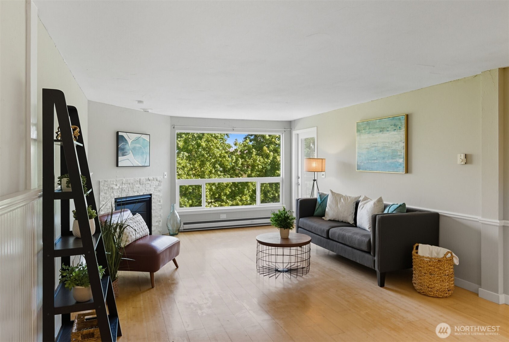 9416 1st Avenue NE #305, Seattle, WA 98115