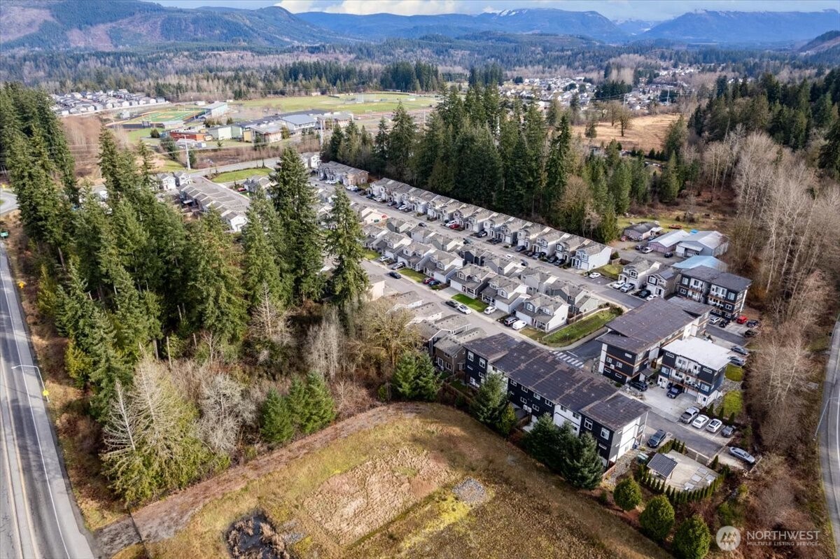 224 Raybird Avenue , Granite Falls, WA 98252