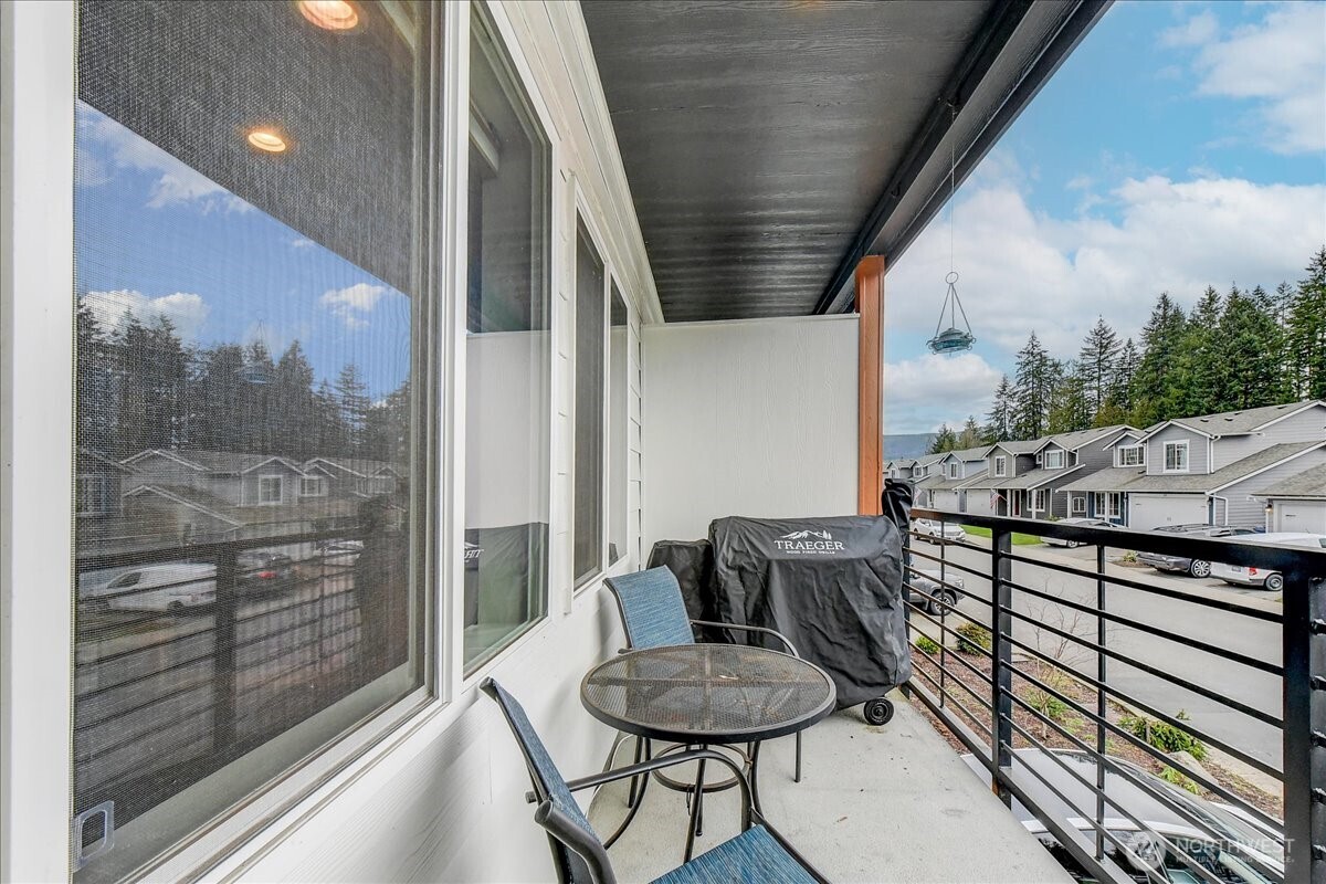 224 Raybird Avenue , Granite Falls, WA 98252