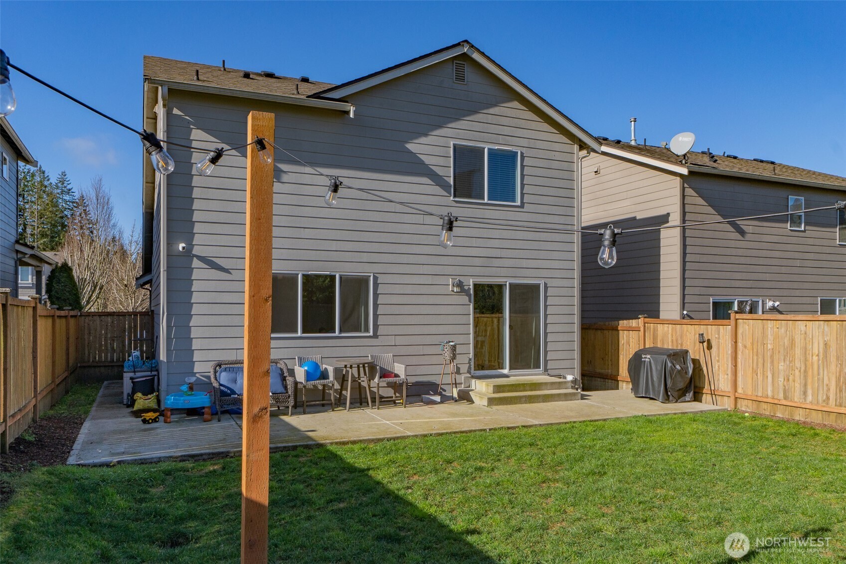 2428 Fiddleback Street NE, Lacey, WA 98516