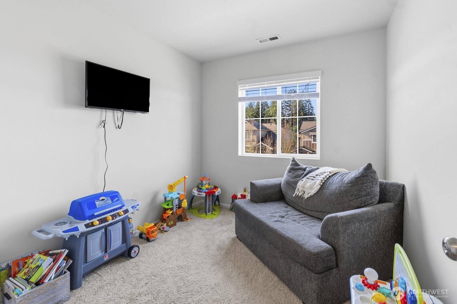 2428 Fiddleback Street NE, Lacey, WA 98516