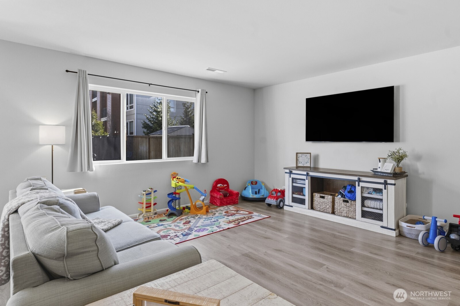 2428 Fiddleback Street NE, Lacey, WA 98516