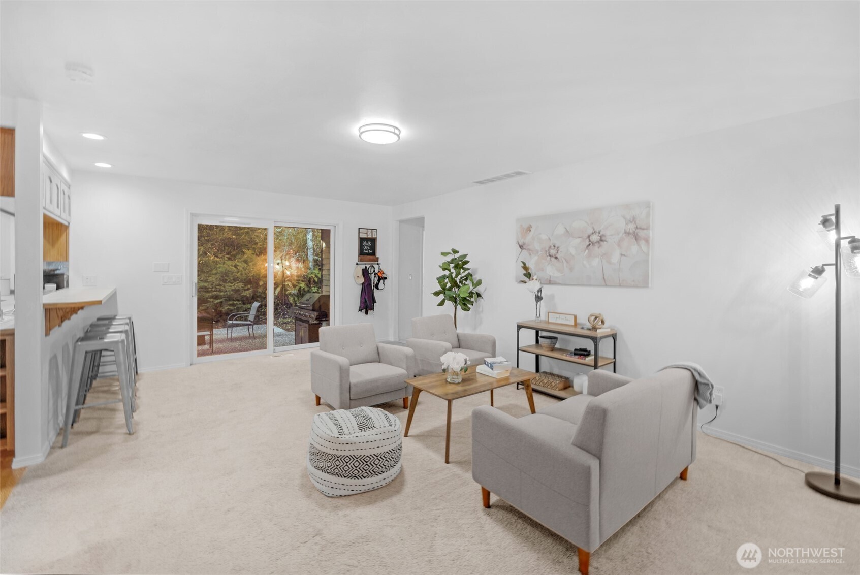 185 Belmont Place , Camano Island, WA 98282