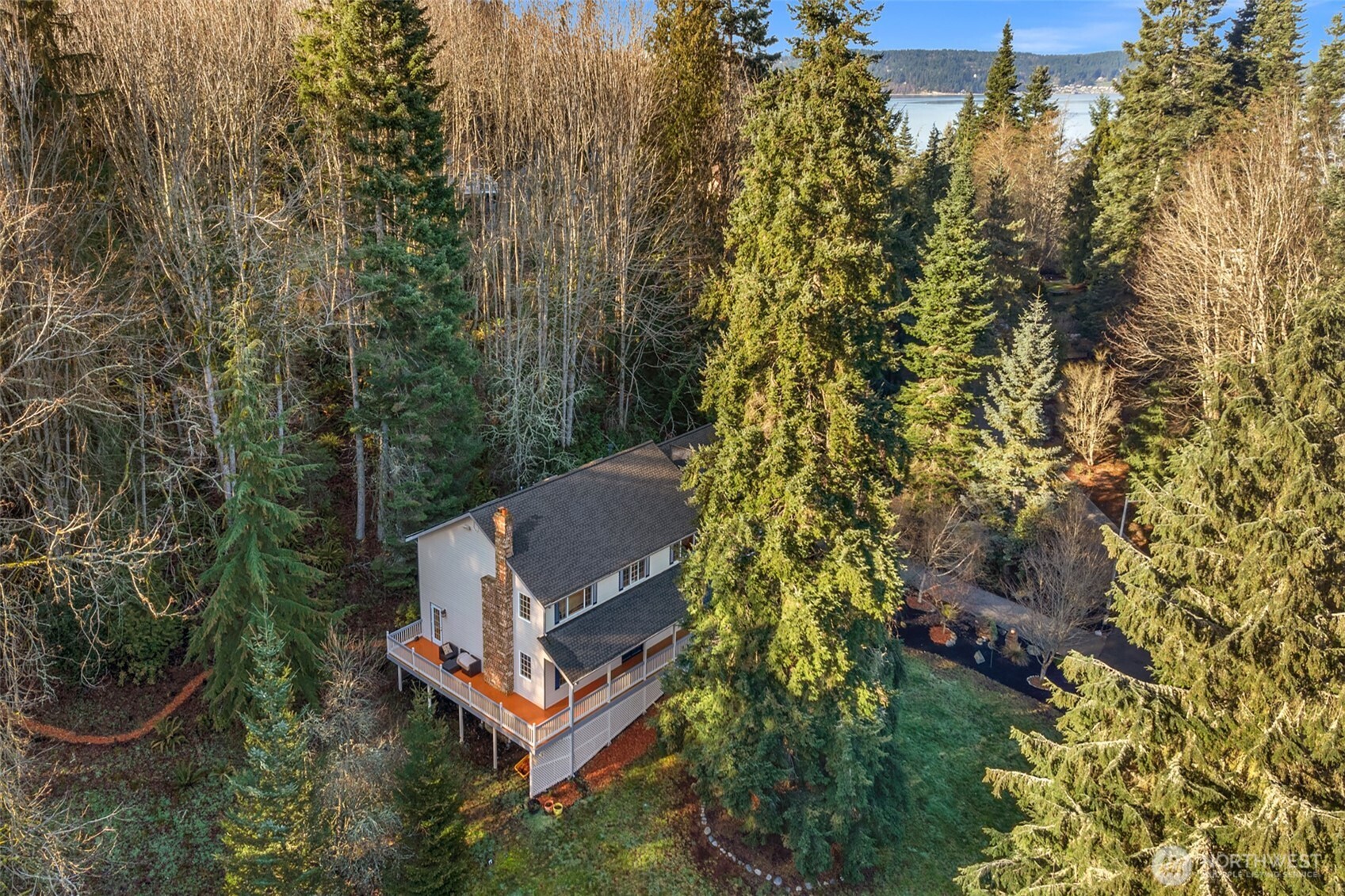 185 Belmont Place , Camano Island, WA 98282