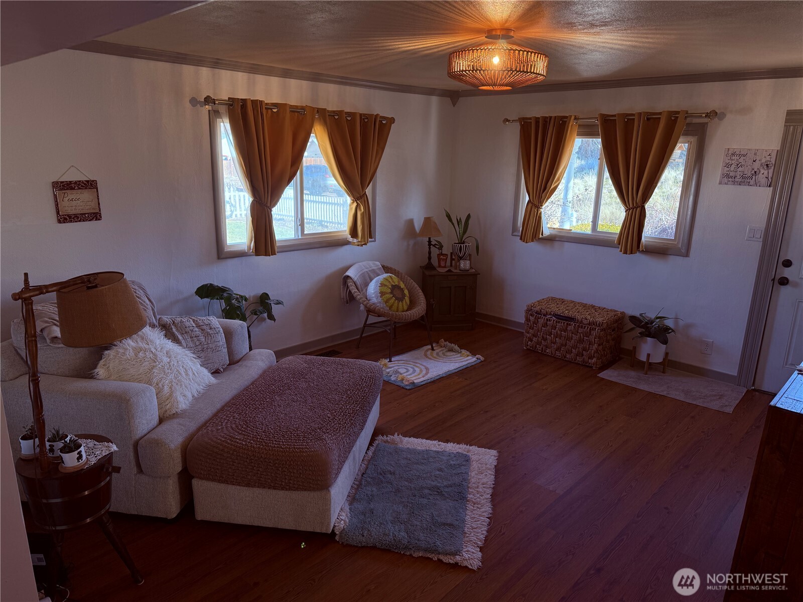 514 S Division Street , Odessa, WA 99159