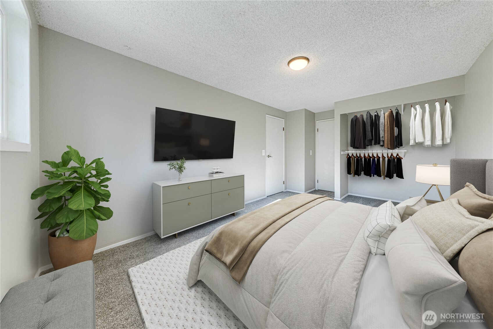 11630 NE 74th Street , Kirkland, WA 98033-8113