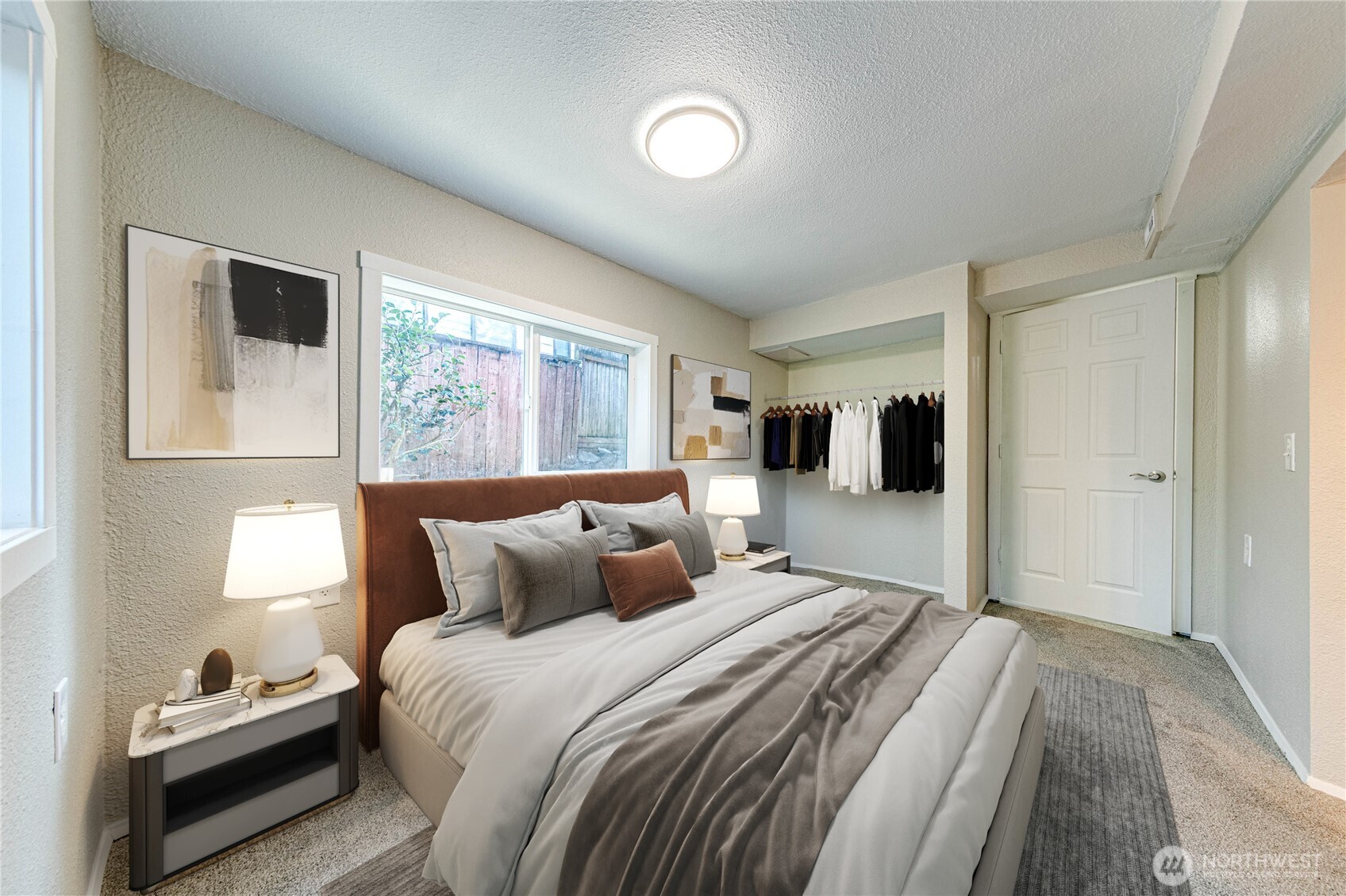 11630 NE 74th Street , Kirkland, WA 98033-8113