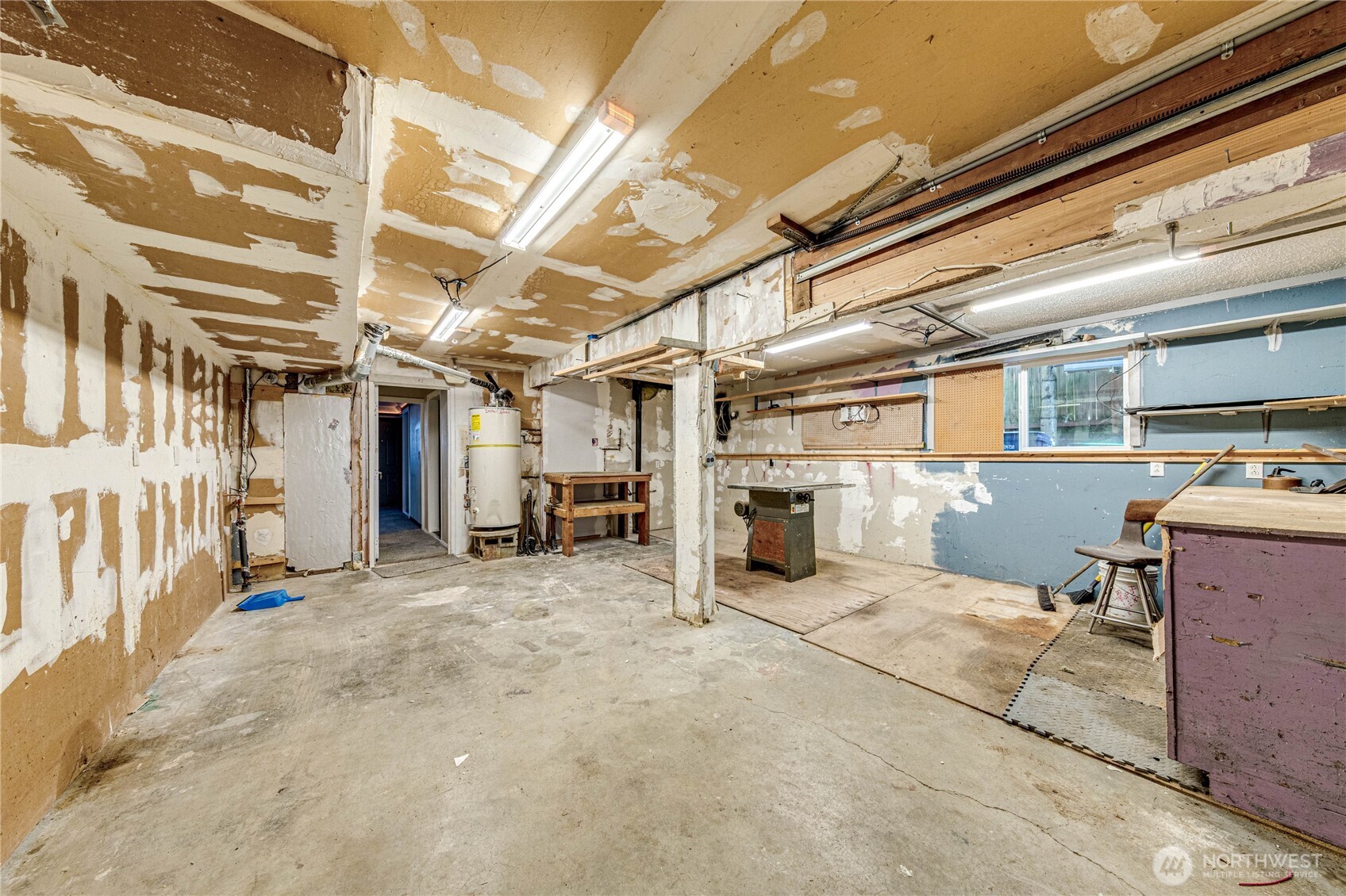 11630 NE 74th Street , Kirkland, WA 98033-8113