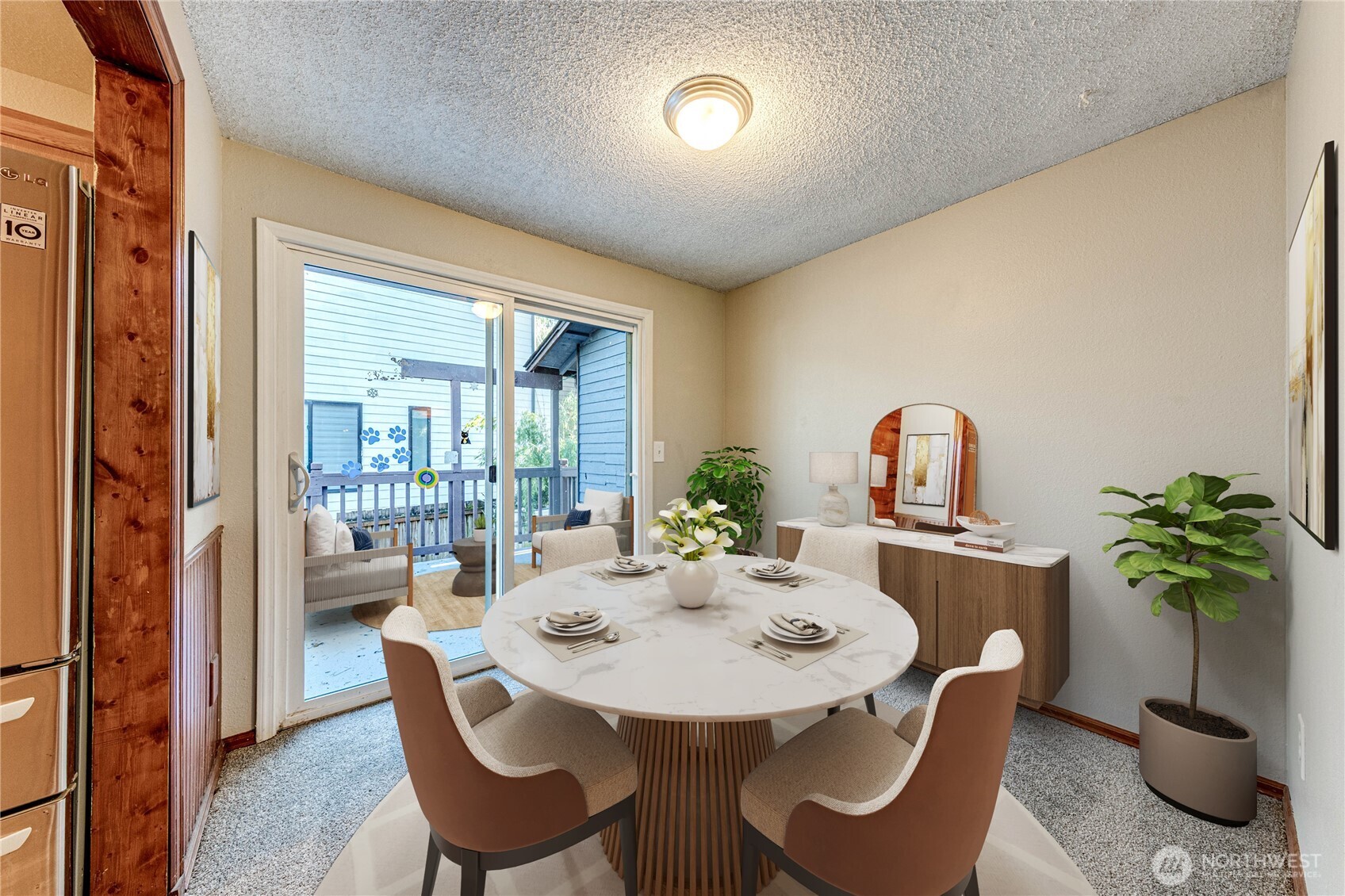 11630 NE 74th Street , Kirkland, WA 98033-8113