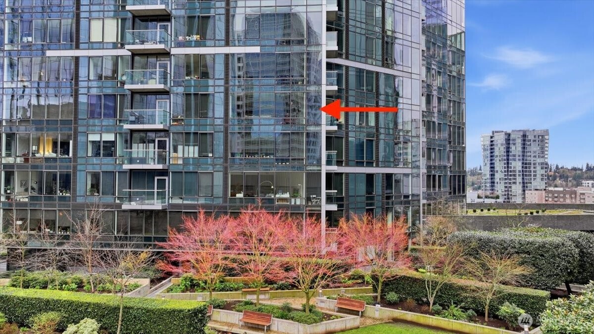 10700 NE 4th Street #1006, Bellevue, WA 98004