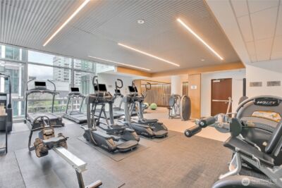 10700 NE 4th Street #1006, Bellevue, WA 98004 - Photo 27