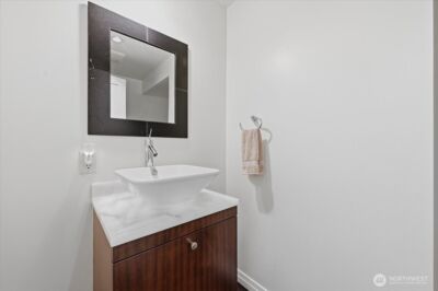 10700 NE 4th Street #1006, Bellevue, WA 98004 - Photo 10