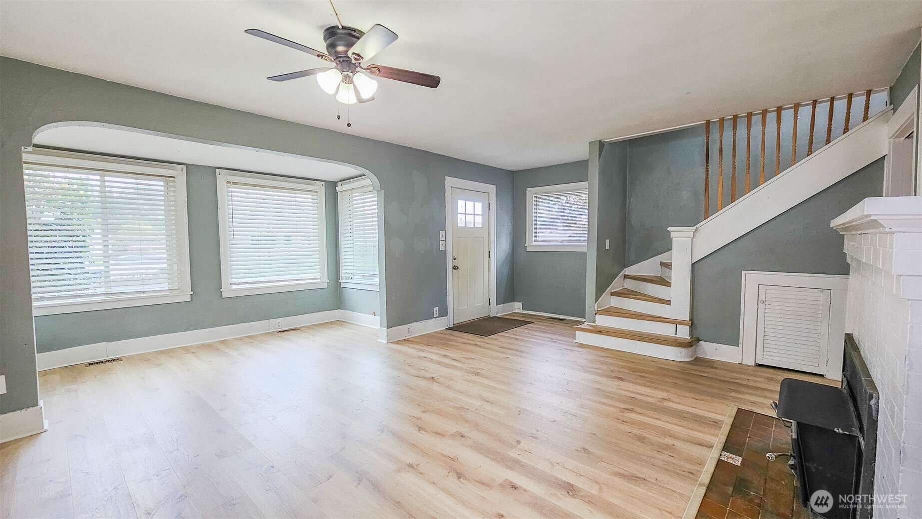 517 W Broadway Avenue , Montesano, WA 98563